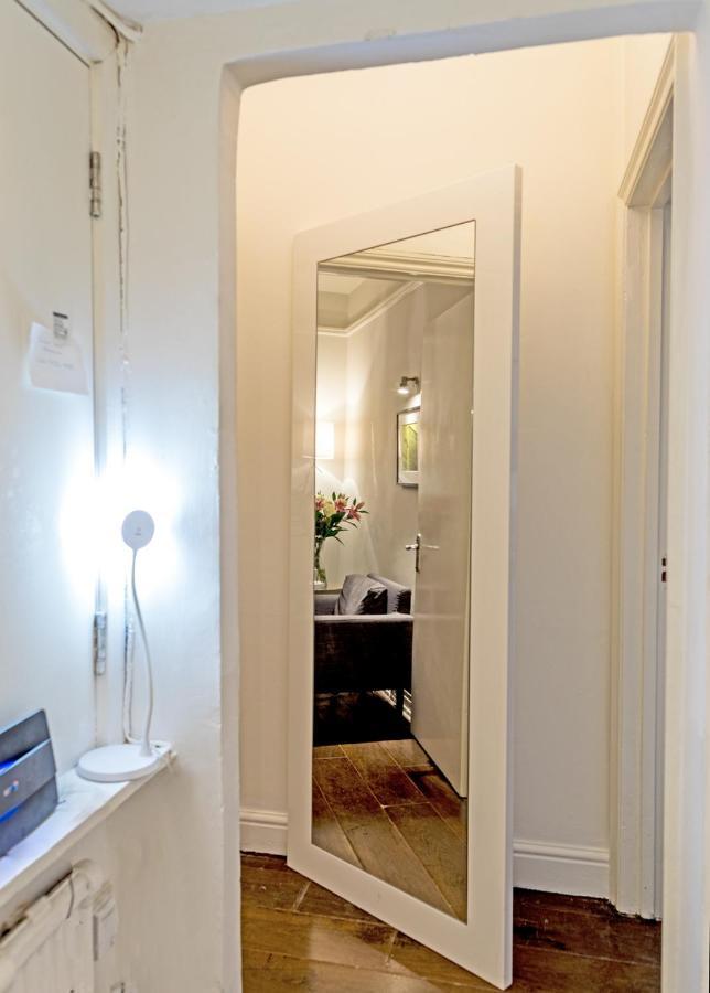 Апартаменты Flat 25 Dudley Court Лондон Экстерьер фото
