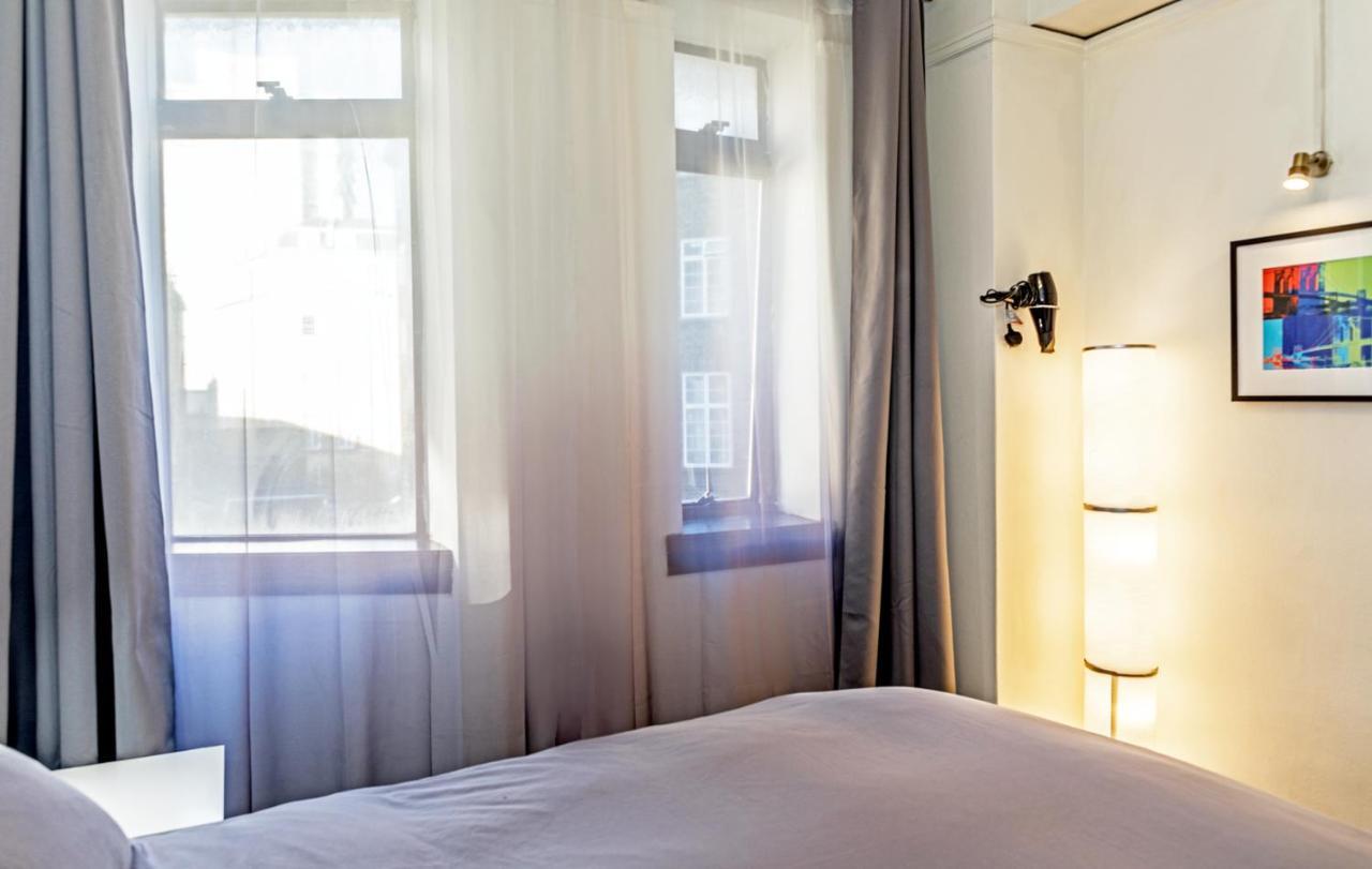 Апартаменты Flat 25 Dudley Court Лондон Экстерьер фото