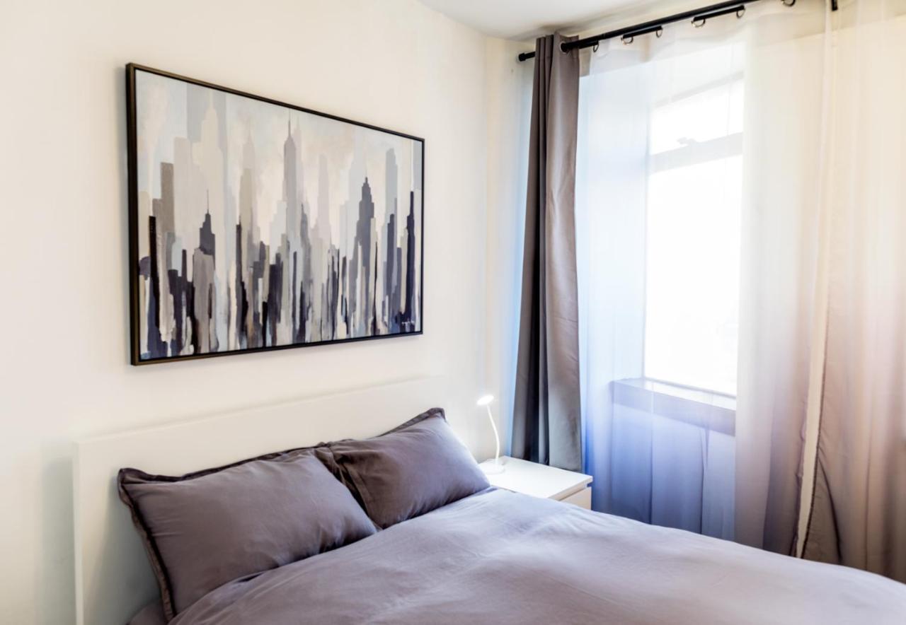 Апартаменты Flat 25 Dudley Court Лондон Экстерьер фото